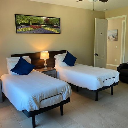 Short Term Vacation Rental Luxury B&B Cth Englewood Buitenkant foto