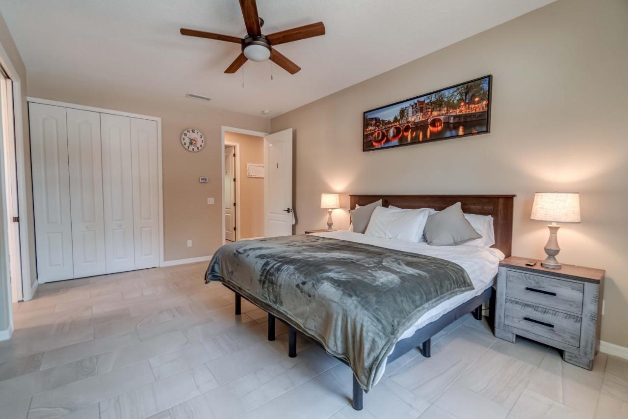 Short Term Vacation Rental Luxury B&B Cth Englewood Buitenkant foto