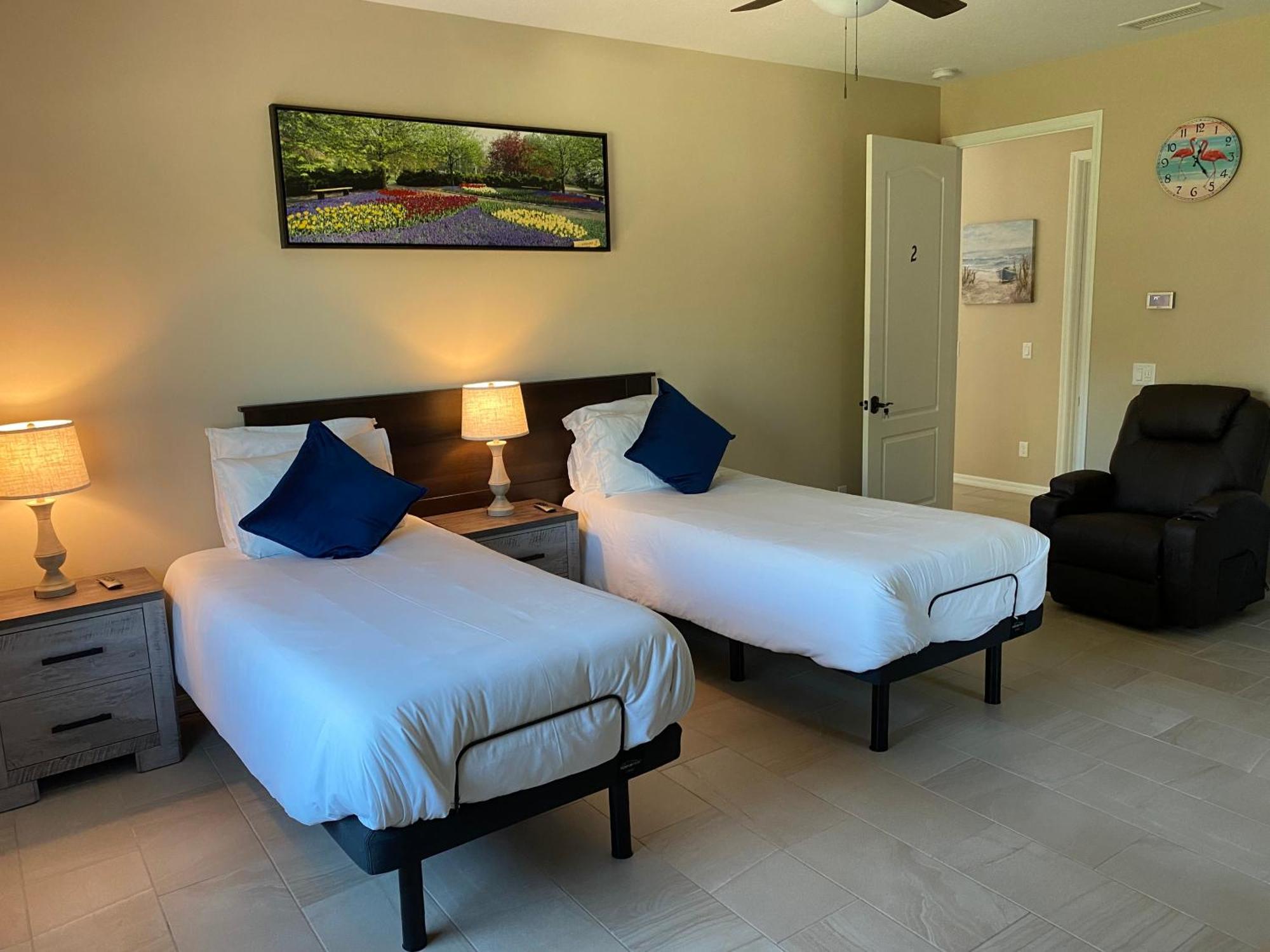 Short Term Vacation Rental Luxury B&B Cth Englewood Buitenkant foto